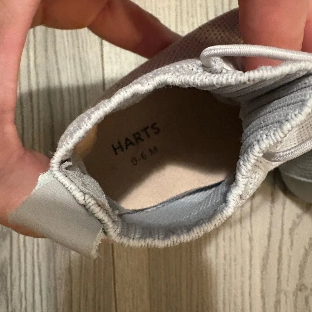 Harts Park Boss Gray Baby Booties Size 0-6 Months